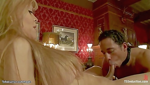 Latina chicks get screwed in deepthroat in threesome