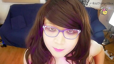 Hot brunette creampie in the sex tape by her boyfriend