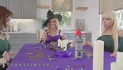 Horny blonde gets double penetrated in a threesome